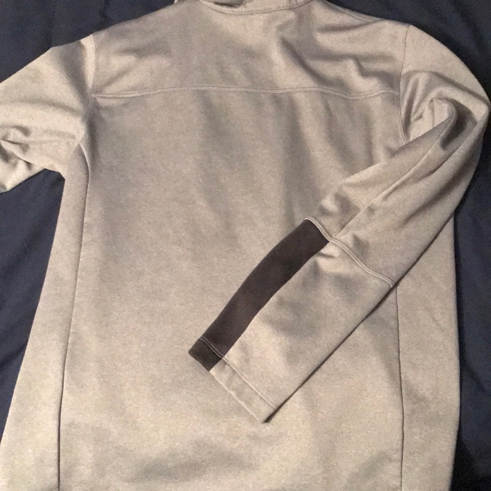 PERFECT !!! condition North Face Hoodie - Picture 4 of 4